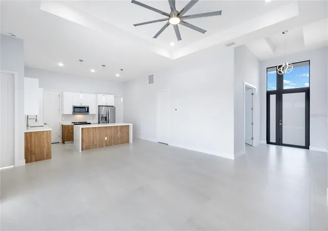 5th image of 14431 Artesia Ave, Port Charlotte, FL 33981 | MLS# C7515866