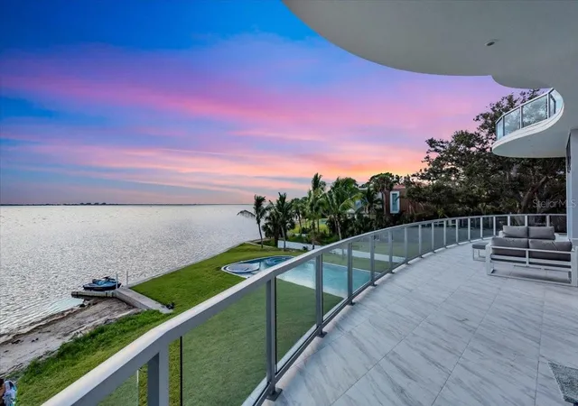 3rd image of 4035 Bay Shore Rd, Sarasota, FL 34234 | MLS# A4667415