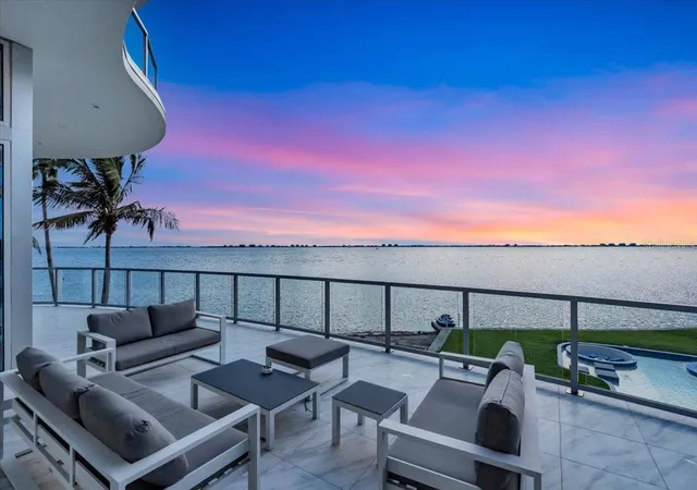 5th image of 4035 Bay Shore Rd, Sarasota, FL 34234 | MLS# A4667415