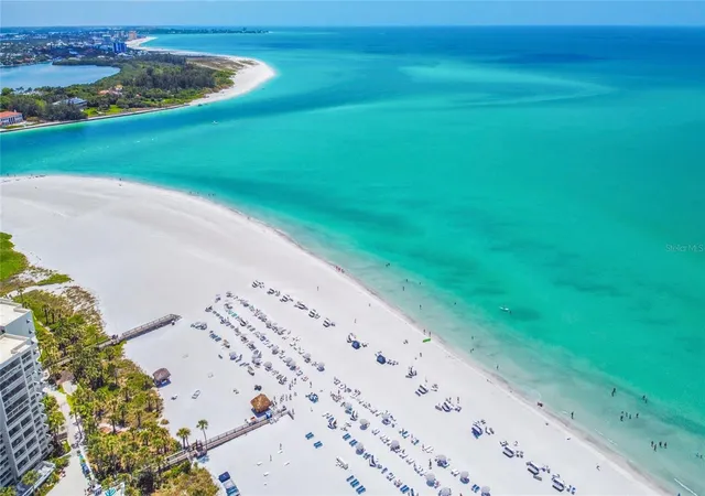 38th image of 230 Sands Point Rd #3205, Longboat Key, FL 34228 | MLS# A4667440