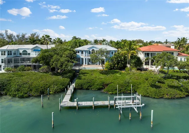 3rd image of 757 Hideaway Bay Dr, Longboat Key, FL 34228 | MLS# A4667459