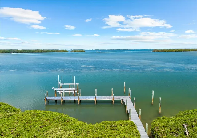 4th image of 757 Hideaway Bay Dr, Longboat Key, FL 34228 | MLS# A4667459