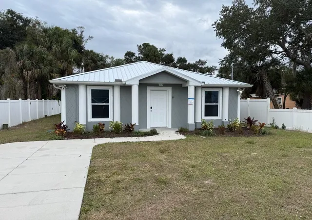 2nd image of 89 W Imogene St, Arcadia, FL 34266 | MLS# A4667542