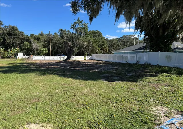 2nd image of 1200 Northshore Dr, Eustis, FL 32726 | MLS# G5102996