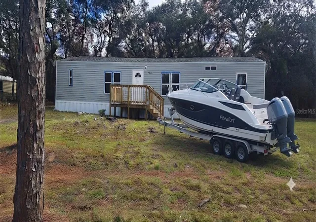 Photo 2 of Manufactured home for sale at 5641 & 5685 S Butan Point, Homosassa, FL 34446 | MLS# V4945267 | Listing updated on 2026-09-03