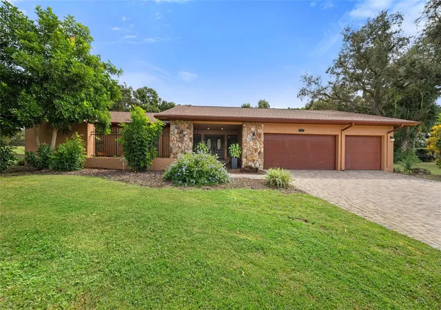 3rd image of 2674 Concorde Ct, Clearwater, FL 33761 | MLS# TB8435411