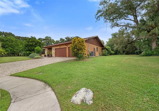 5th image of 2674 Concorde Ct, Clearwater, FL 33761 | MLS# TB8435411