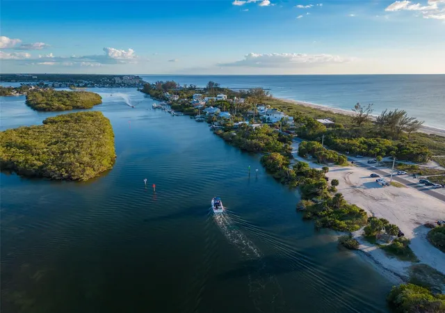 74th image of 700 Faith Ave, Osprey, FL 34229 | MLS# A4667634