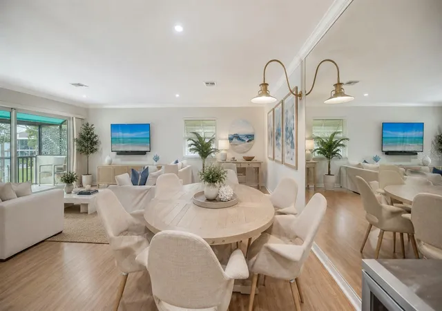 Photo 4 of Condo for sale at 4234 Gulf Of Mexico Dr #E2, Holmes Beach, FL | MLS# A4667654 | Listing updated on 2026-09-21