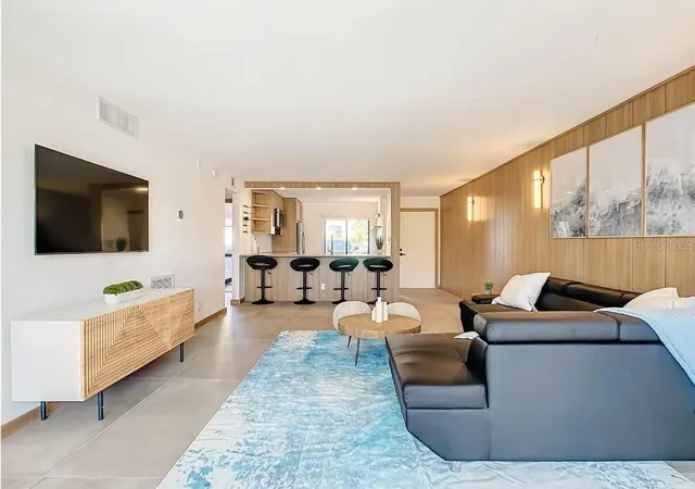 Listing Photo 5 - Condo for sale in building located at 5532 Puerta Del Sol Blvd S, ST PETERSBURG, FL 33715 - Unit #136