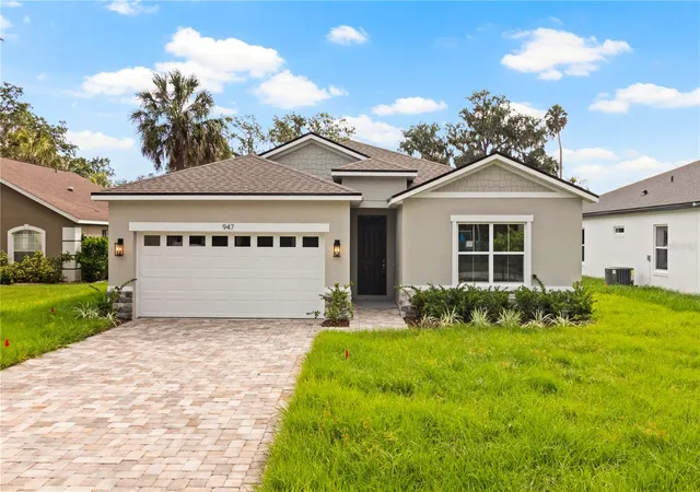Homes for sale in Leesburg, FL | 947 Belle Oak Dr, Leesburg, FL 34748 | MLS# O6350965