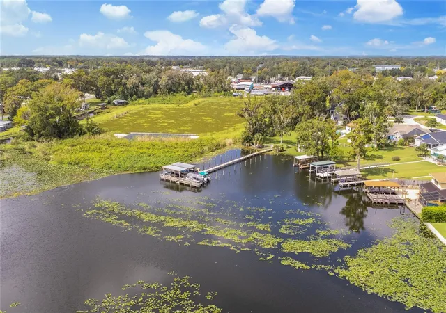 Homes for sale in Leesburg, FL | 947 Belle Oak Dr, Leesburg, FL 34748 | MLS# O6350965