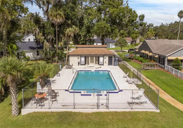 Homes for sale in Leesburg, FL | 947 Belle Oak Dr, Leesburg, FL 34748 | MLS# O6350965