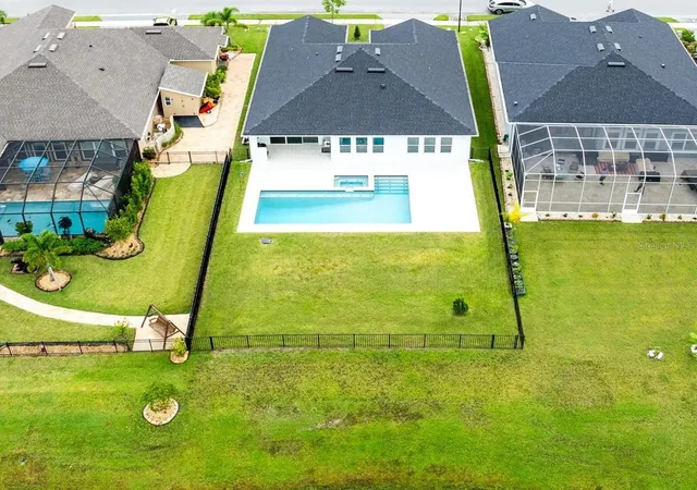 Photo 3 of Single family home for sale at 513 Mosaic Blvd, Daytona Beach, FL 32124 | MLS# O6350994 | Listing updated on 2026-08-09