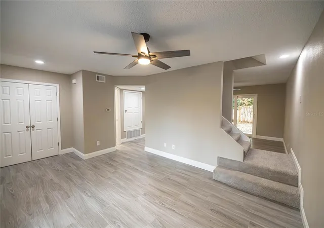 3rd image of 740 N Fairfield Dr, Pensacola, FL 32506 | MLS# O6351005