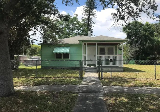 1st image of 545 15th Ave S, Saint Petersburg, FL 33701 | MLS# TB8436090