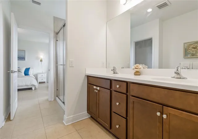 Photo 4 of Single family home for sale at 10109 Canaveral Cir, Sarasota, FL 34241 | MLS# A4667859 | Listing updated on 2026-10-08