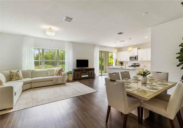 Photo 3 of Single family home for sale at 10109 Canaveral Cir, Sarasota, FL 34241 | MLS# A4667859 | Listing updated on 2026-10-08