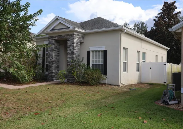 3rd image of 2430 Laurel Blossom Cir, Ocoee, FL 34761 | MLS# O6351037