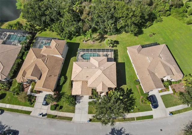 3rd image of 8746 Stone Harbour Loop, Bradenton, FL 34212 | MLS# A4667940