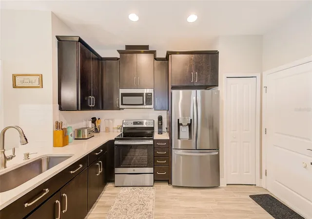 Photo 3 of Townhouse for sale at 2441 Foggy Creek Cir, Clearwater, FL 33764 | MLS# TB8436335 | Listing updated on 2026-10-15