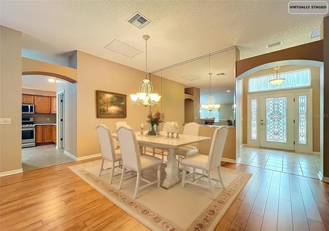 Photo 4 of Single family home for sale at 16946 SE 93rd Cuthbert Cir, The Villages, FL 32162 | MLS# OM711180 | Listing updated on 2026-08-28