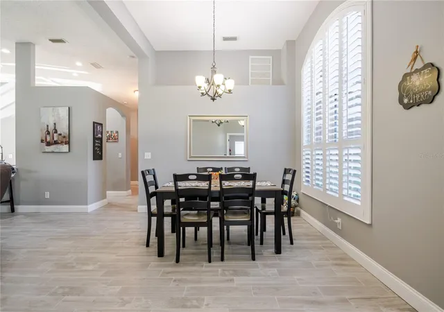 4th image of 1001 English Bluffs Ct, Brandon, FL 33511 | MLS# TB8436537