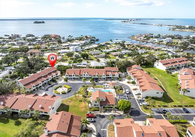 Homes for sale in Dunedin, FL | 534 Walden Ct, Dunedin, FL 34698 | MLS# TB8436572