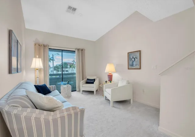Homes for sale in Dunedin, FL | 534 Walden Ct, Dunedin, FL 34698 | MLS# TB8436572