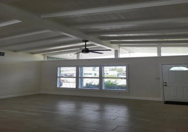 5th image of 828 Blue Heron Blvd, Ruskin, FL 33570 | MLS# TB8436591
