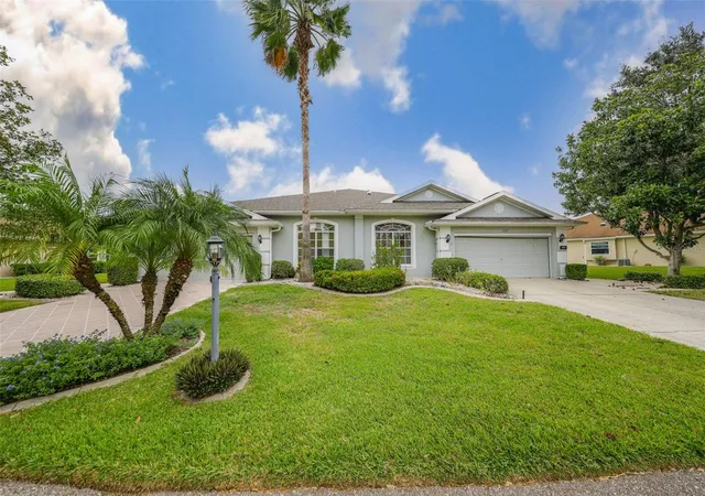3rd image of 1117 Mcdaniel St, SUN CITY CENTER, FL 33573