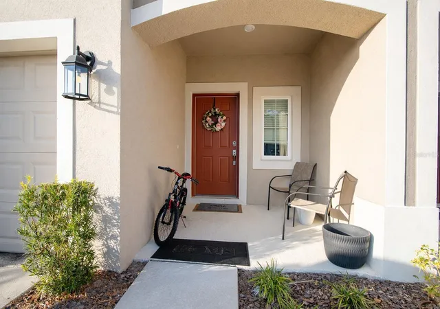 Photo 3 of Townhouse for sale at 3587 Davenport Crk Ct, Kissimmee, FL 34746 | MLS# S5136434 | Listing updated on 2026-08-29
