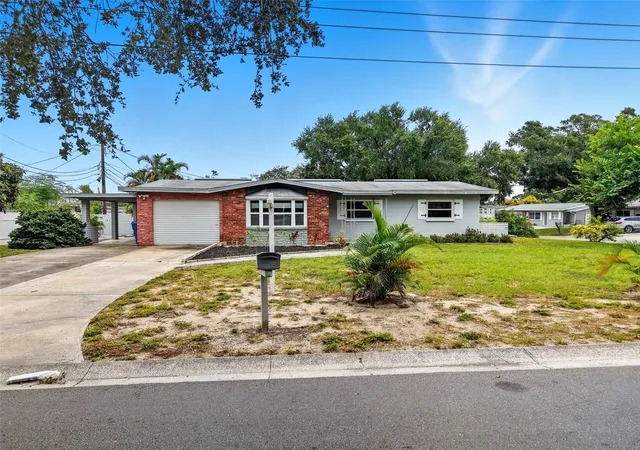 Single family home for sale at 12361 114Th St, LARGO, FL 33778 | MLS# TB8436866