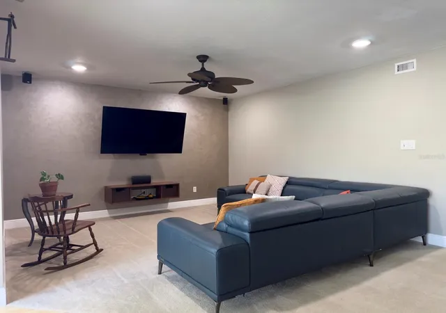 3rd image of 559 B Fairways Cir, Ocala, FL 34472 | MLS# TB8436936