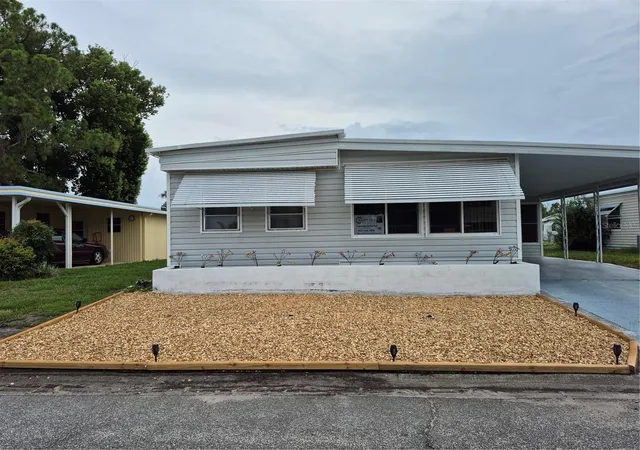 Photo 1 of Manufactured home for sale at 47 Kono Cir, Leesburg, FL 34788 | MLS# G5103214 | Listing updated on 2026-10-21
