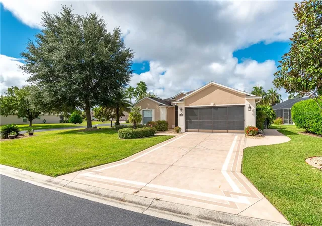 Photo 1 of Single family home for sale at 15692 SW 11th Court Rd, Ocala, FL 34473 | MLS# O6351795 | Listing updated on 2026-09-21