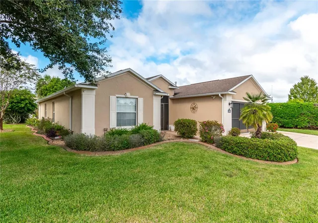Photo 3 of Single family home for sale at 15692 SW 11th Court Rd, Ocala, FL 34473 | MLS# O6351795 | Listing updated on 2026-09-21