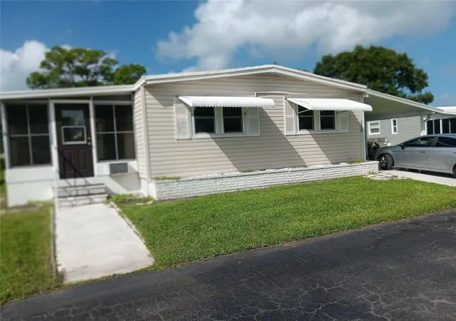 Photo 2 of Manufactured home for sale at 348 Tropic Dr, Osprey, FL 34229 | MLS# A4668240 | Listing updated on 2026-09-26