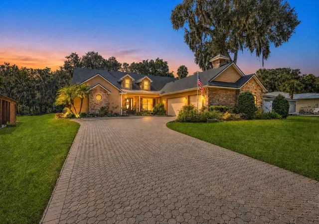 Photo 1 of Single family home for sale at 2305 Hontoon Rd, Deland, FL 32720 | MLS# OM711357 | Listing updated on 2026-10-03