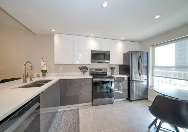 23rd image of 105 Island Way #132, Clearwater Beach, FL 33767 | MLS# TB8437305