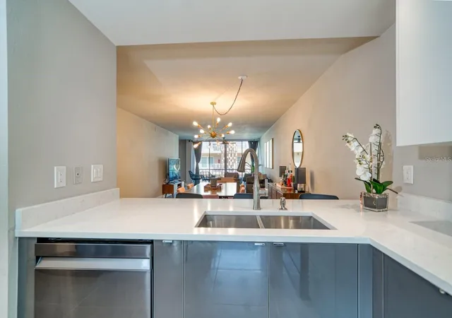 3rd image of 105 Island Way #132, Clearwater Beach, FL 33767 | MLS# TB8437305