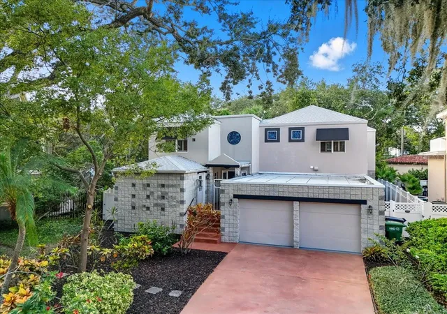 2nd image of 2713 Chambray Ln, Tampa, FL 33611 | MLS# TB8437379