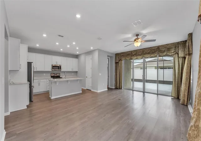 Photo 3 of Single Family Residence at 1160 Mattie Pointe Blvd, Auburndale, FL 33823 | MLS# P4936667 | | Sold on 2026-02-06