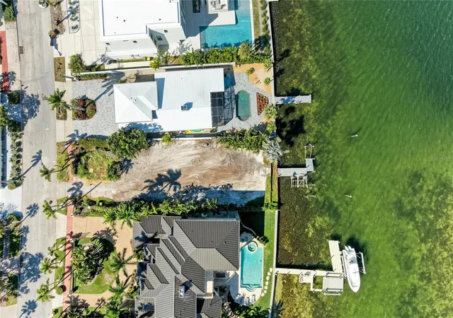 Photo 3 of Land for sale at 244 N Washington Dr, Sarasota, FL 34236 | MLS# A4668323 | Listing updated on 2026-09-08