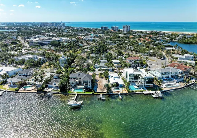 Photo 4 of Land for sale at 244 N Washington Dr, Sarasota, FL 34236 | MLS# A4668323 | Listing updated on 2026-09-08