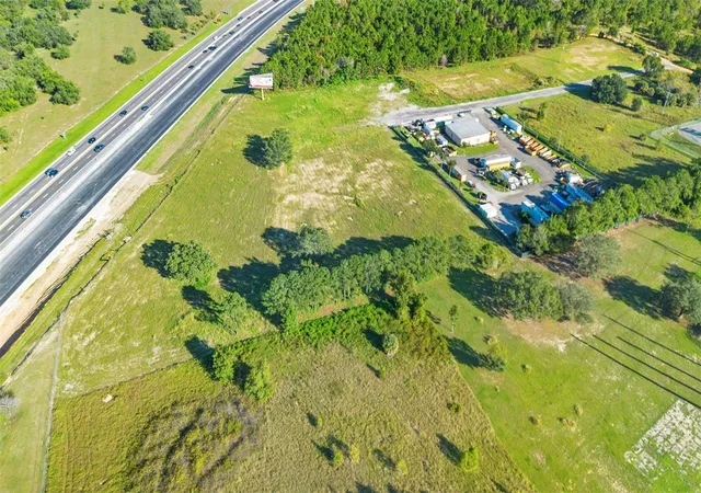 Photo 4 of Sale Pending at 13415 Sullivan Rd, Clermont, FL 34715 | MLS# O6352116 | Listing updated on 2026-06-17