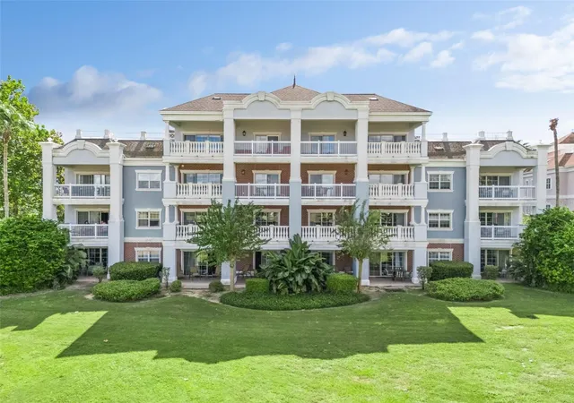 Listing Photo 1 - Condo for sale in building located at 1100 Sunset Vw Cir, REUNION, FL 34747 - Unit #102