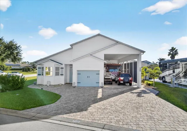 3rd image of 1102 Motorcoach Dr, Polk City, FL 33868 | MLS# L4956583