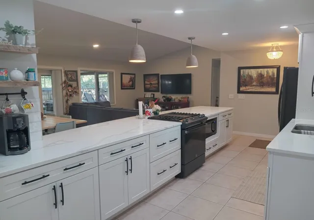Photo 3 of Sale Pending at 10700 Gardenwood Rd, Orlando, FL 32837 | MLS# O6352404 | Listing updated on 2026-10-02