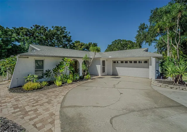 1st image of 565 Sandy Hook Rd, Palm Harbor, FL 34683 | MLS# TB8437779